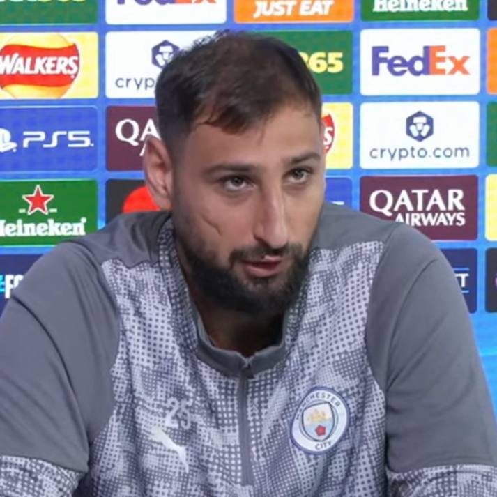 gianluigi-donnarumma-manchester-city-vs-napoli